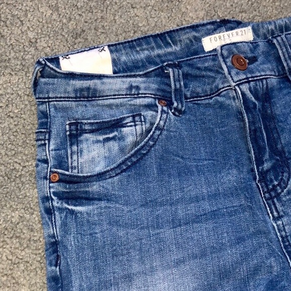 Forever 21 jeans - Picture 3 of 4